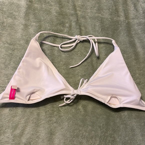 Victoria’s Secret bikini top. White. Size medium - Picture 2 of 5